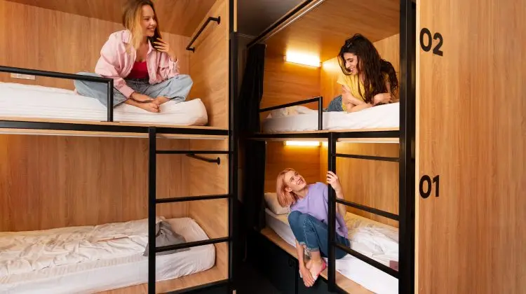 Cómo Encontrar Alojamiento Barato sin Perder Calidad