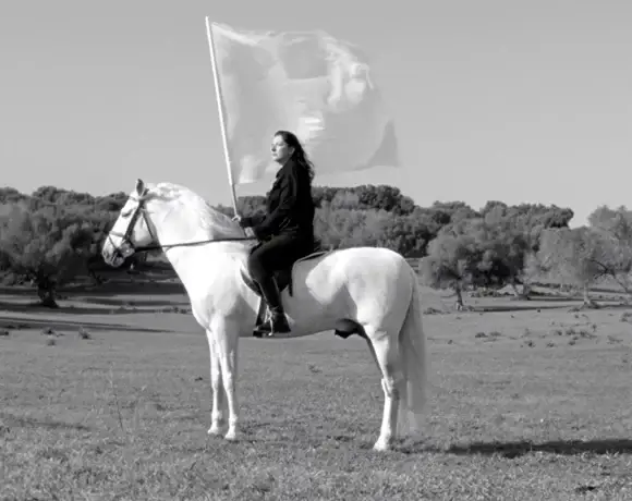 Marina Abramović Mujeres en el Arte